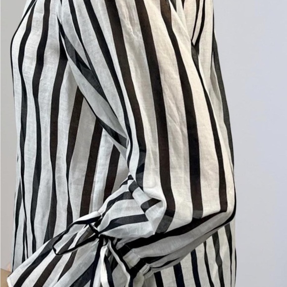 Alice & Olivia Geraldine Bow Tie Sleeve Striped Collared Tunic Top Size Small - Picture 3 of 7